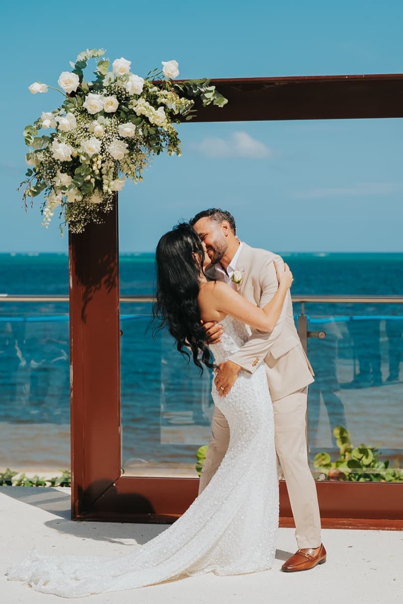 Wedding moment 4