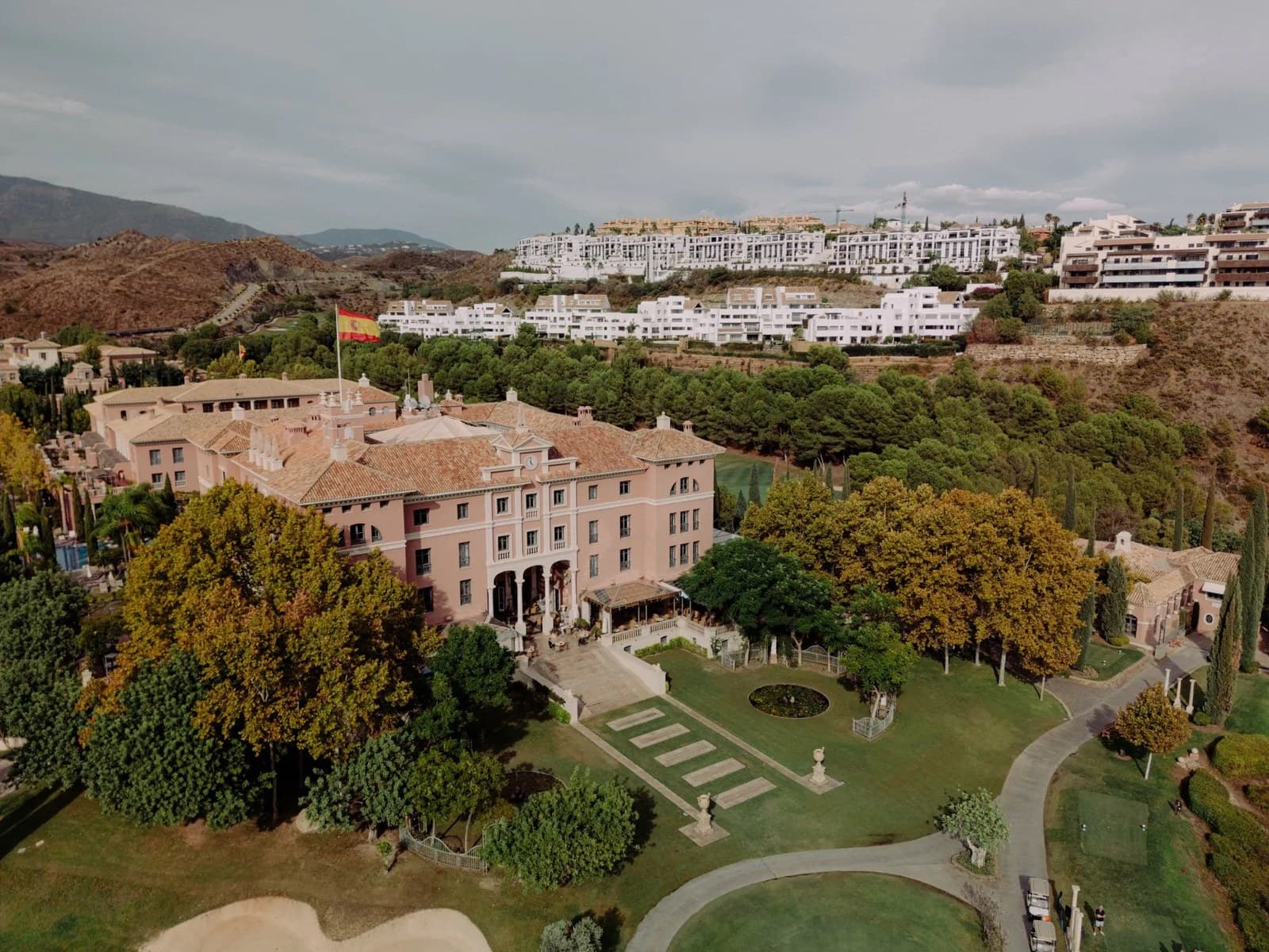 Anantara Villa Padierna Palace - image 2