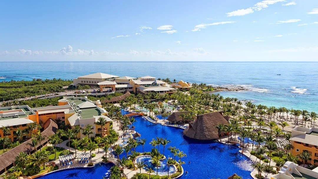 Hindu Vedic at Barceló Maya Palace
