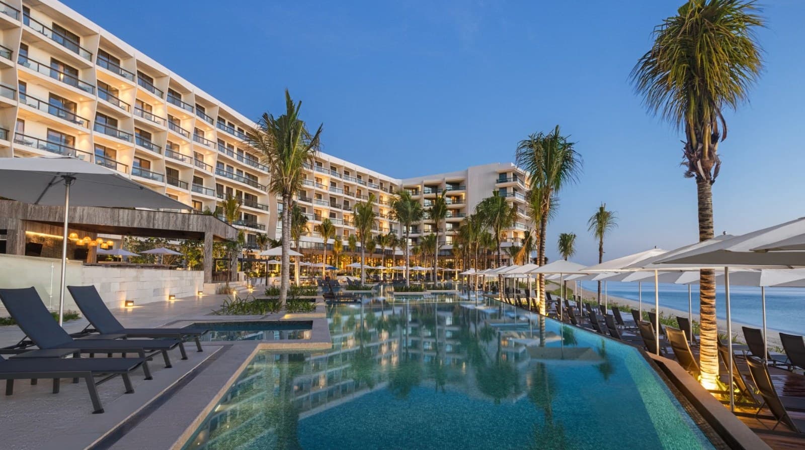 Hilton Cancun, an All-Inclusive Resort - image 2