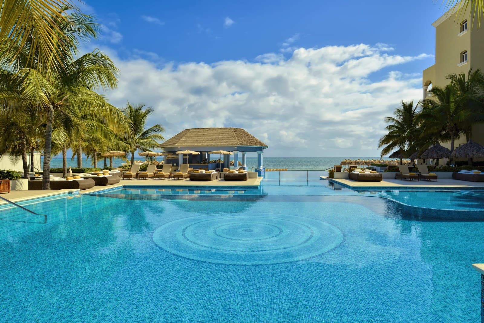 JOIA Rose Hall by Iberostar - image 1
