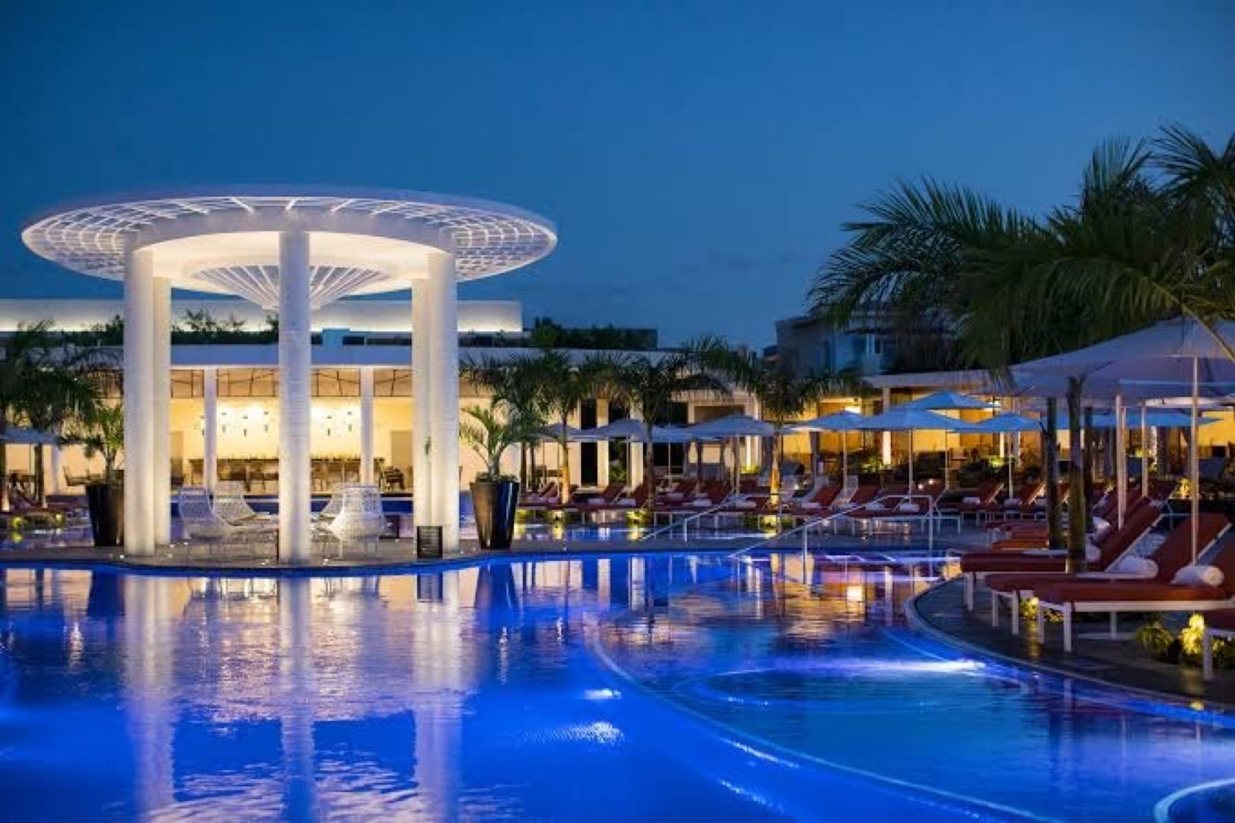 Lily Gazebo — ceremony wedding venue at Moon Palace The Grand, Mexico