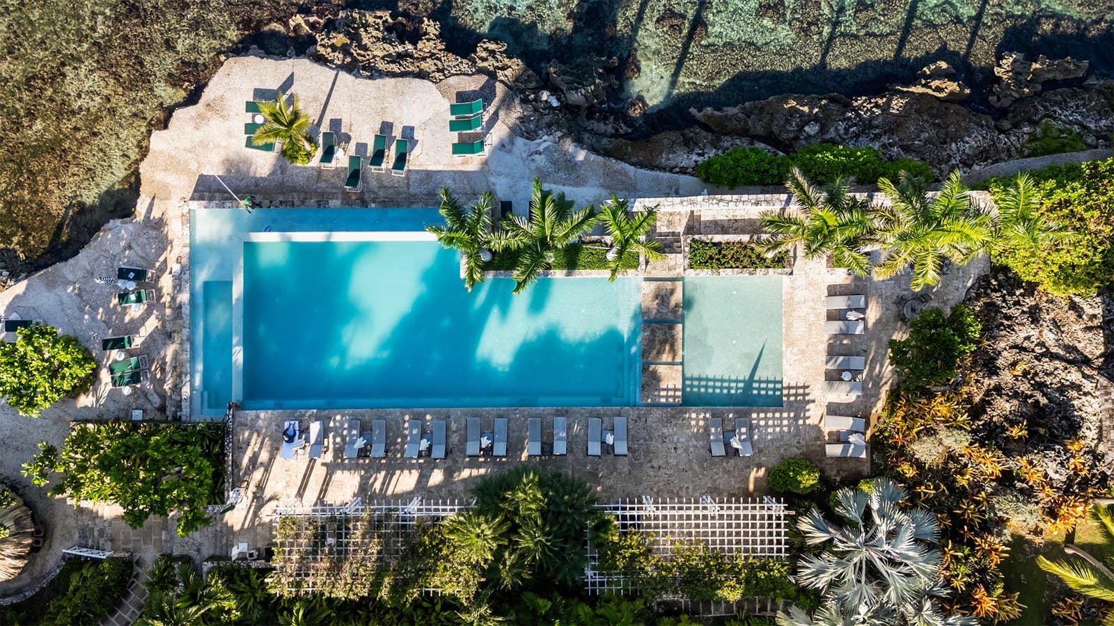 Round Hill Hotel & Villas - image 4