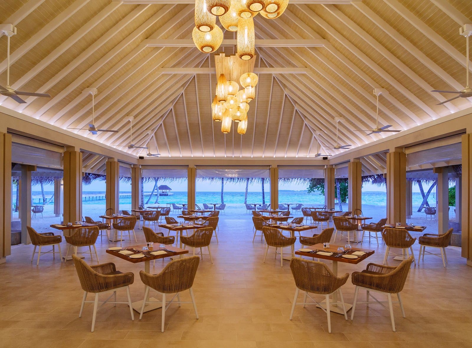 Taste — welcome venue at Baglioni Maldives