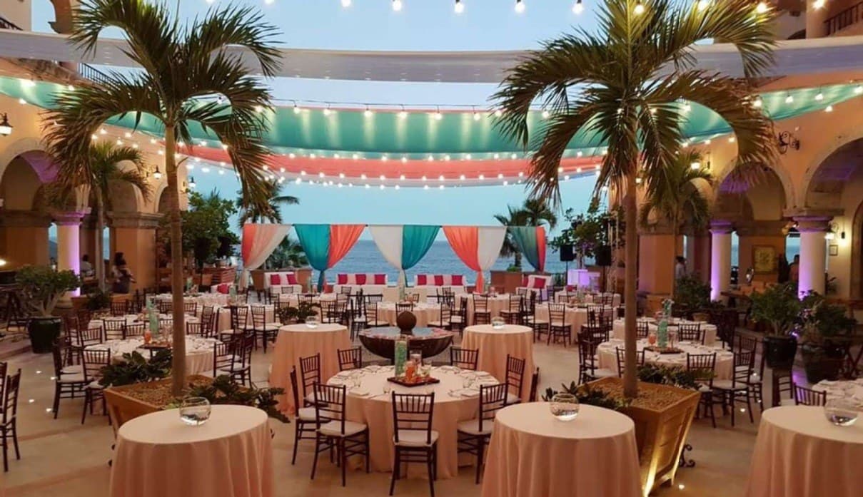 Plazuela — cocktail venue at Hacienda del Mar Los Cabos
