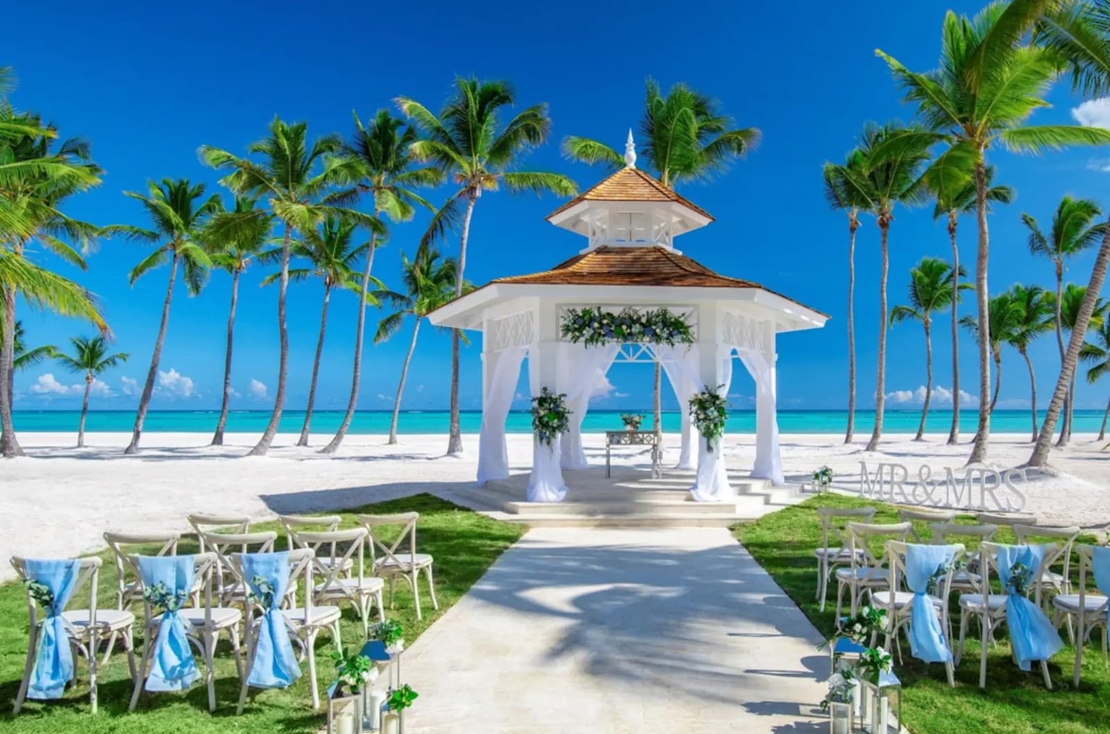 Zilara Beach Gazebo — ceremony venue at Hyatt Zilara Cap Cana