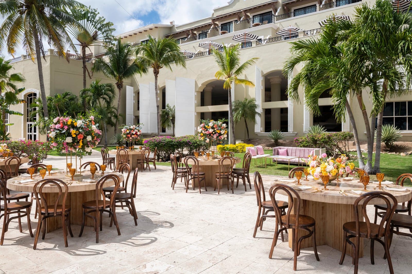 Central Patio — cocktail venue at Hyatt Zilara Riviera Maya